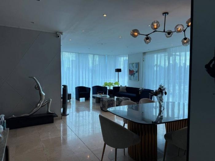 Venta de apartamento en Ph sky 3 recamaras