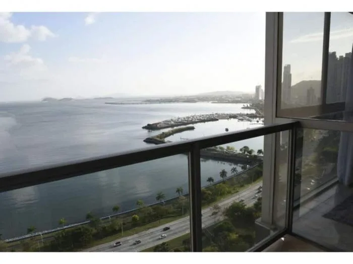 Yoo  Panama amoblado en alquiler — 2