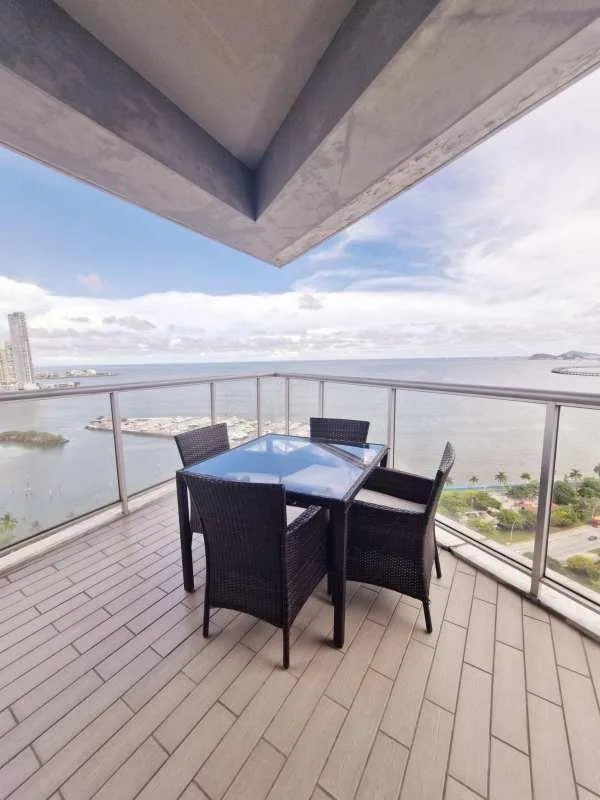 Alquiler de apartamento en Yacht club 2 habitaciones — 2