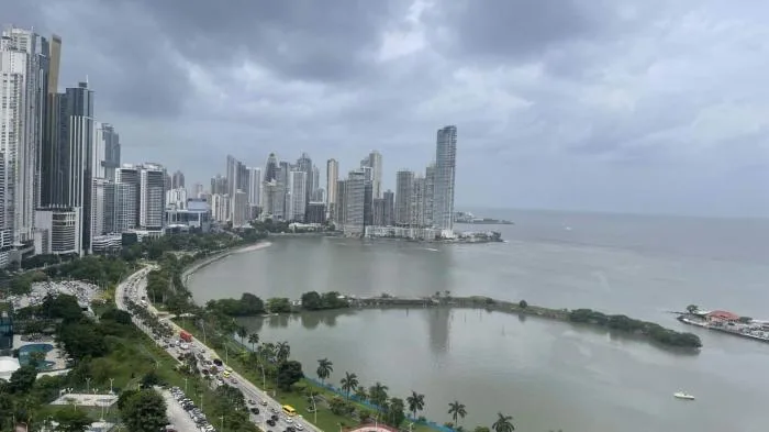 Apartamento en White tower de 2 recamaras en alquiler — 5