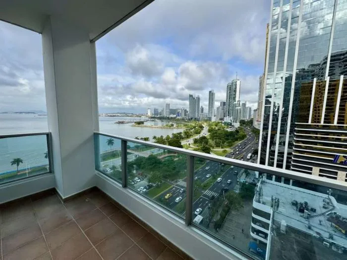 Bayfront 1 habitacion en alquiler — 2