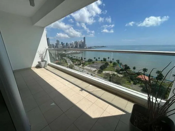 Apartamento en Rivage Avenida Balboa en alquiler — 2