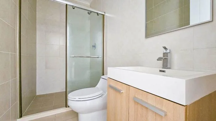 White tower 2 habitaciones en alquiler — 3