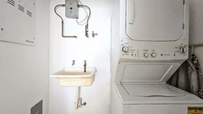 White tower 2 habitaciones en alquiler — 4