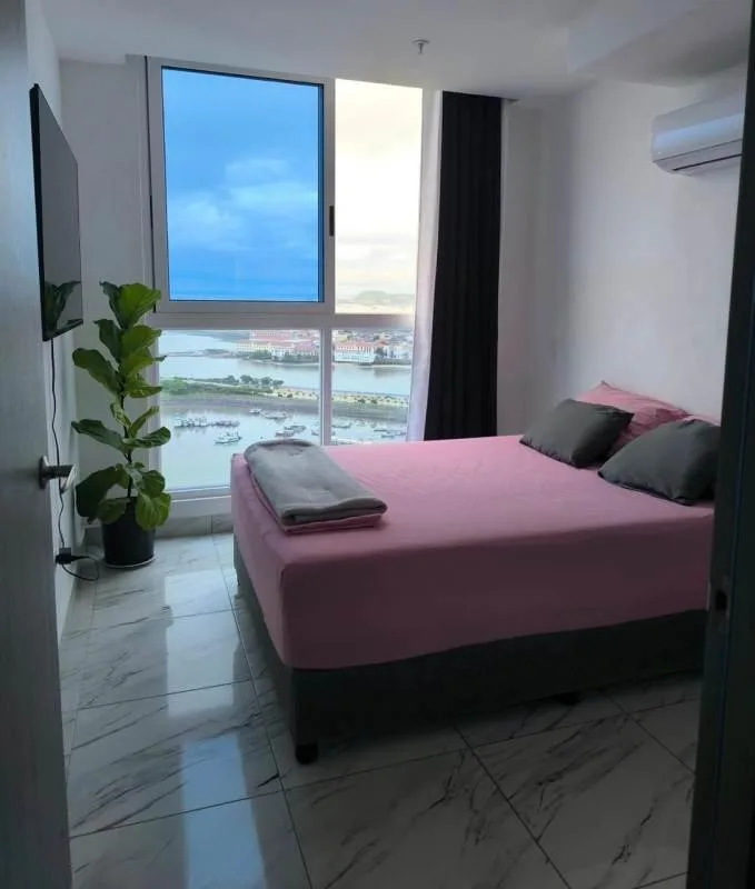 The sands Avenida Balboa 1 habitacion — 4