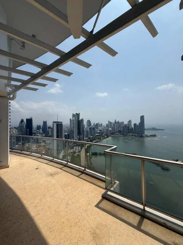 Apartamento en Sky de 2 recamaras en alquiler — 2