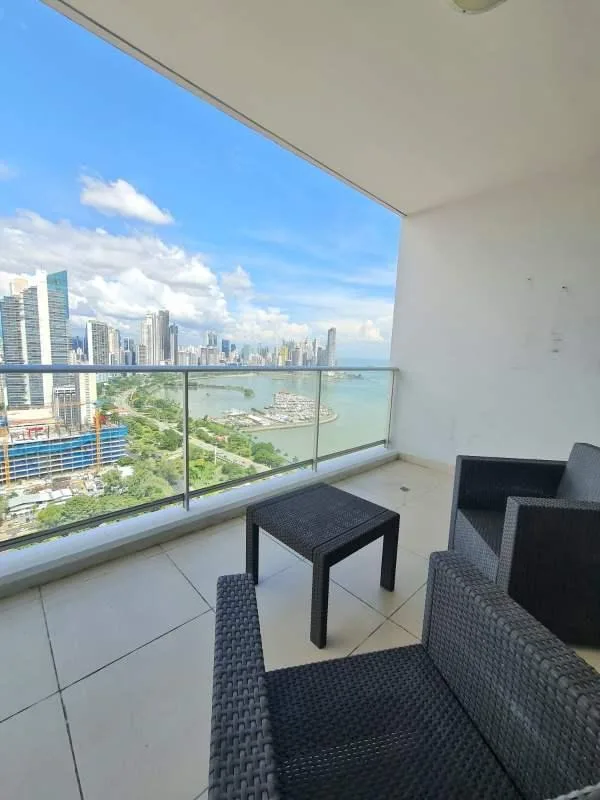 Apartamento en Destiny de 2 habitaciones en alquiler — 2