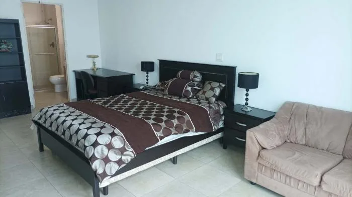 Apartment for rent in h2o on the ocean Balboa Avenue — 4