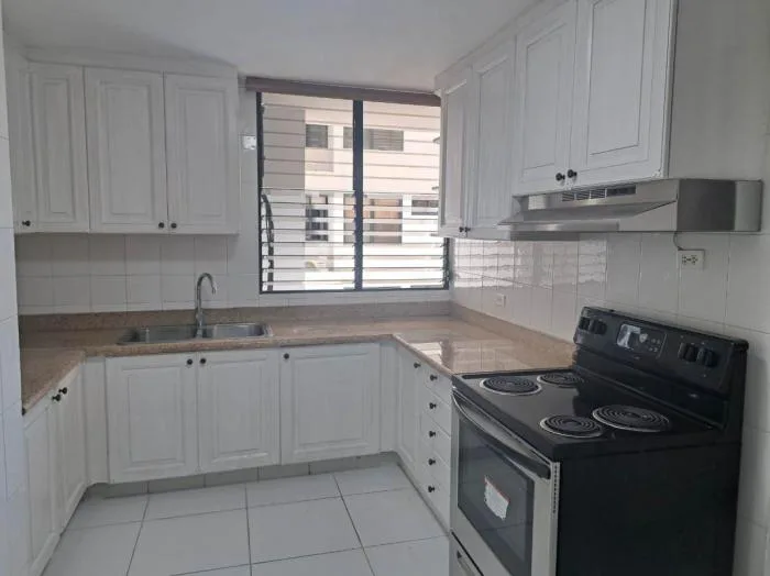 Apartamento en Ph coral reef de 2 habitaciones en alquiler — 4
