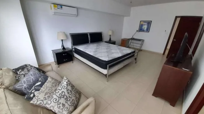 Grand bay tower Balboa Avenue, 1 bedroom — 3