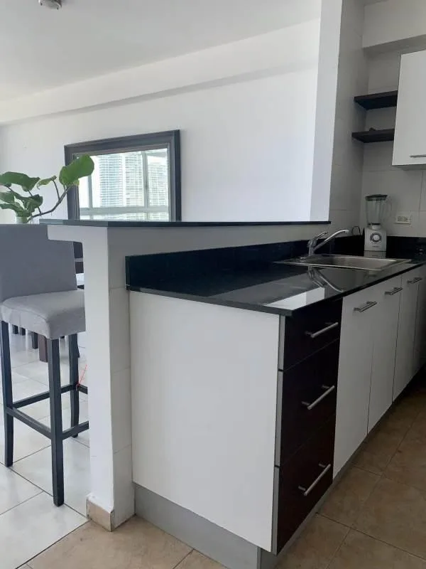 Alquiler de apartamento en Bayfront 1 habitacion — 2
