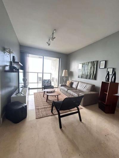 Apartamento en alquiler en yoo panama de 2 recamaras. yoo avenida balboa panama en alquiler
