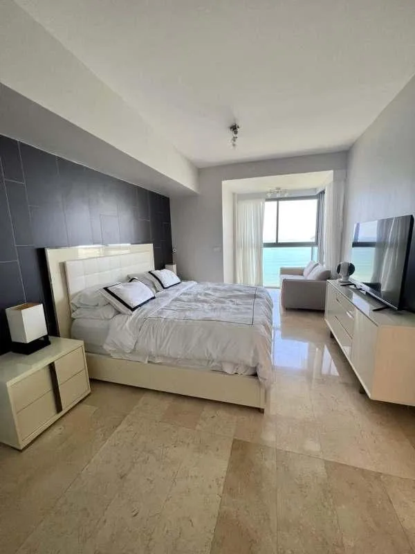 Yoo Avenida Balboa 2 habitaciones — 4