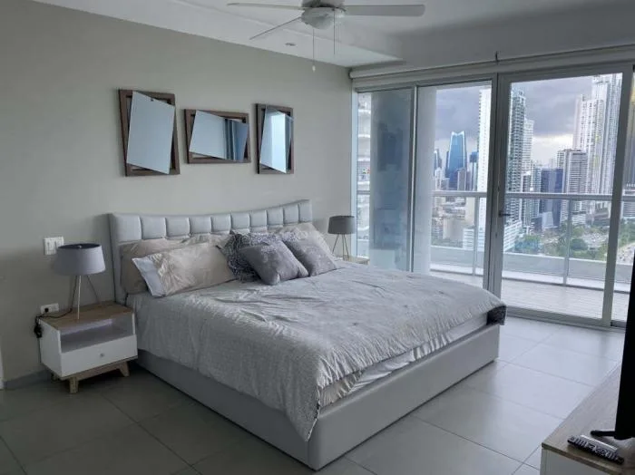 Yacht club tower Cinta costera 2 habitaciones — 3