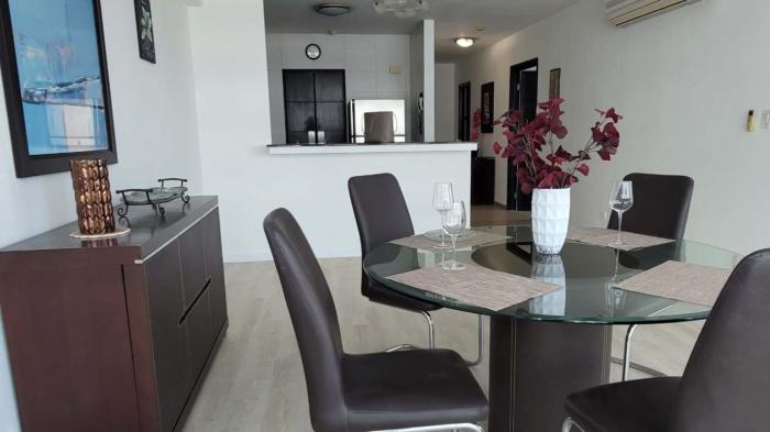 One-bedroom apartment for rent in bayfront