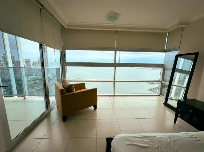 Alquiler de apartamento en Waters on the bay 2 recamaras — 5