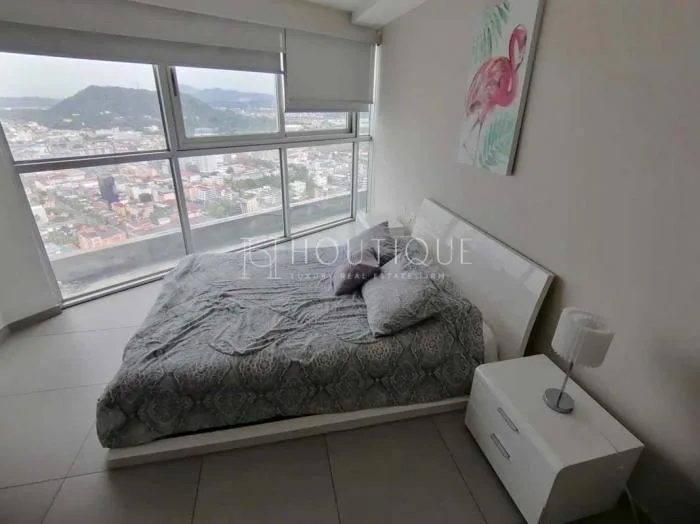 Apartamento en alquiler en Yacht club tower de 3 habitaciones — 4