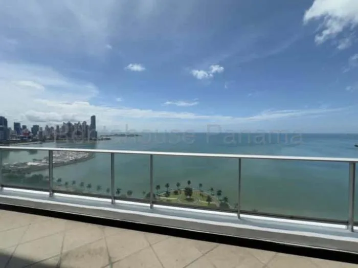 Ph destiny Avenida Balboa Panama en alquiler — 2