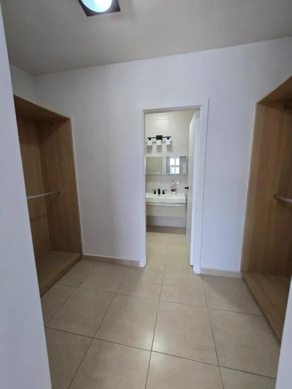 Waters  Panama amoblado en alquiler — 2