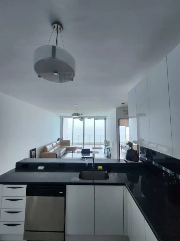 Apartamento en alquiler en Destiny de 2 habitaciones — 3
