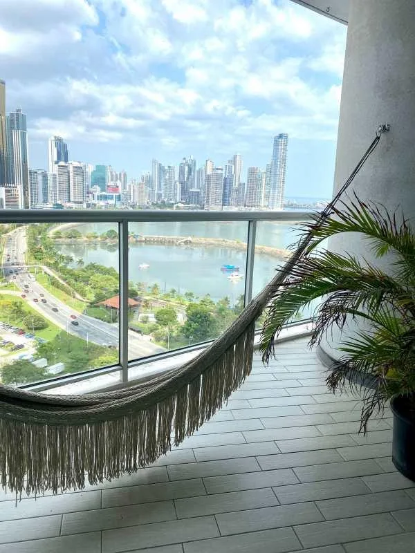 Apartamento en Yacht club tower de 2 habitaciones en alquiler — 2