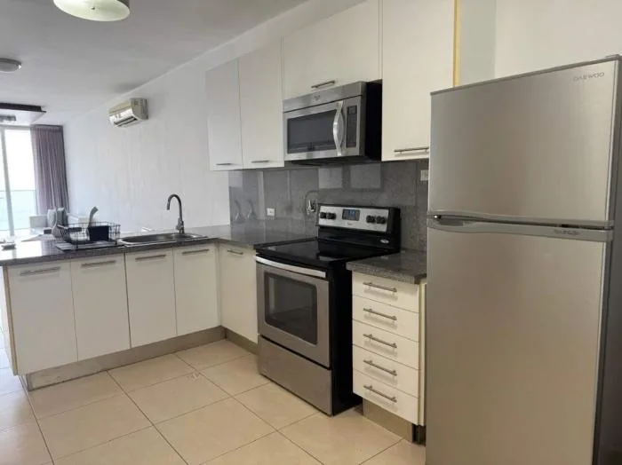 Apartamento en White tower Avenida Balboa en alquiler — 5