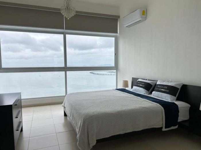 One-bedroom apartment for rent in vista marina