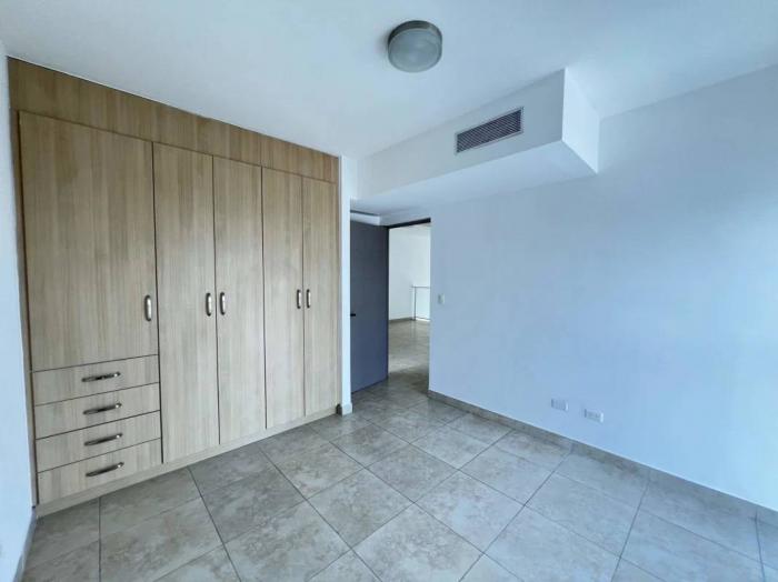 Venta de apartamento en H2o on the ocean 3 recamaras