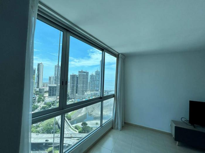 Grand bay Avenida Balboa 1 recamara