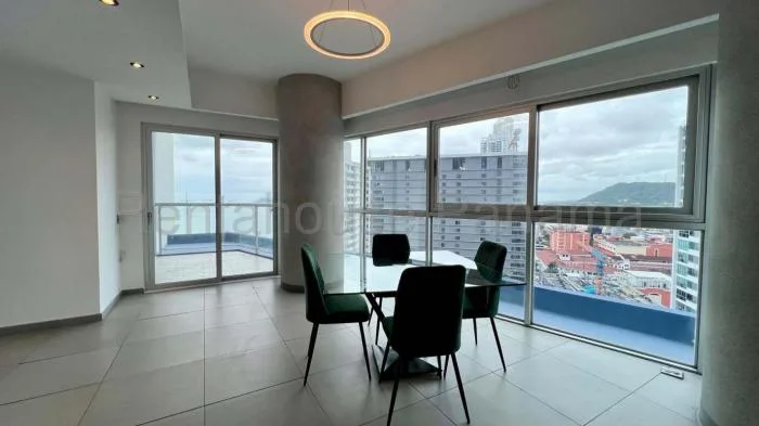 Yacht club  Panama amoblado en venta — 3