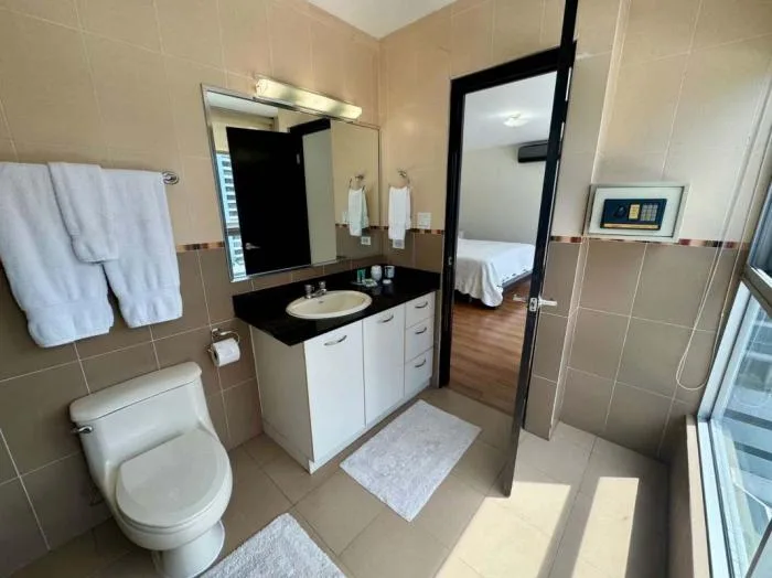 Bayfront tower  Panama amoblado en venta — 4