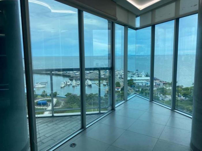 Yacht club tower Cinta costera 2 recamaras