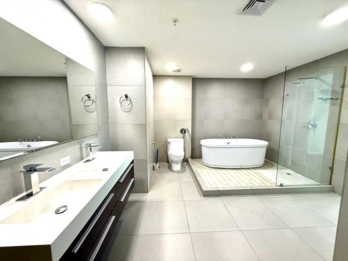Venta de apartamento en Yacht club 2 habitaciones