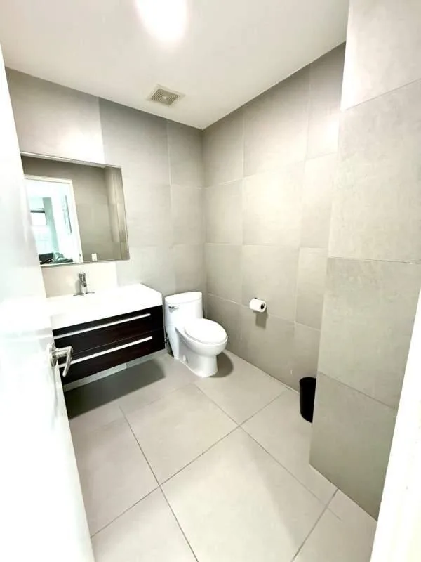 Venta de apartamento en Yacht club 2 habitaciones — 5