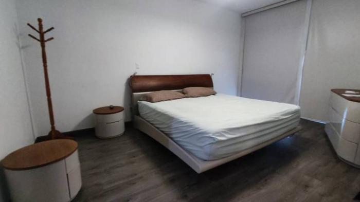 Apartamento en venta en White tower de 2 habitaciones