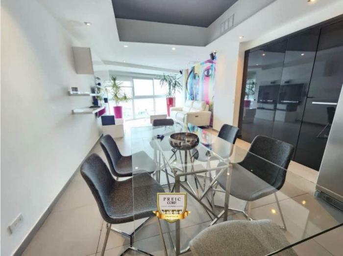 Apartamento en Yacht club tower Avenida Balboa en venta