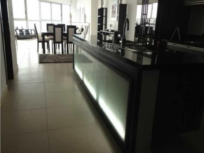 Rivage Avenida Balboa Panama en venta