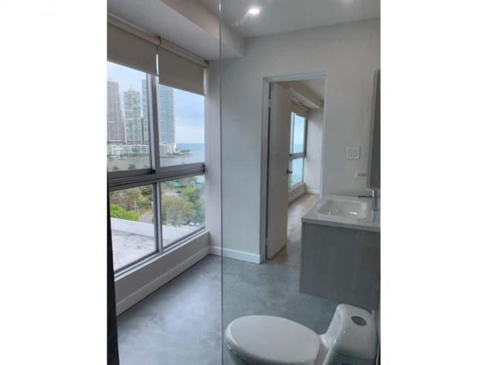 Apartamento en Bayfront de 1 recamara en venta