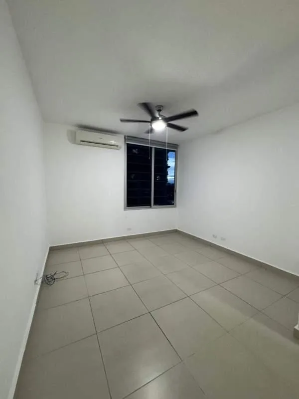 Apartamento en Sky Avenida Balboa en alquiler — 2
