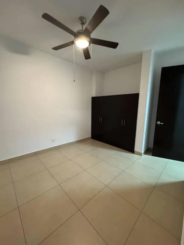 Apartamento en Sky Avenida Balboa en alquiler — 4