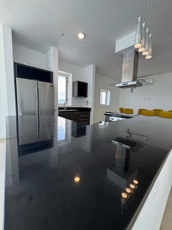 Rivage Avenida Balboa Panama en venta