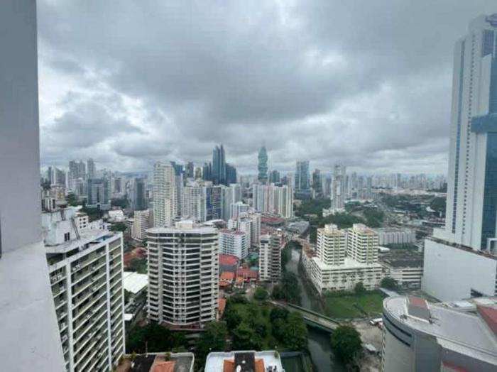 Grand bay Avenida Balboa Panama en venta