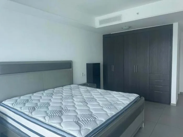 Alquiler de apartamento en Yacht club tower 2 habitaciones — 4