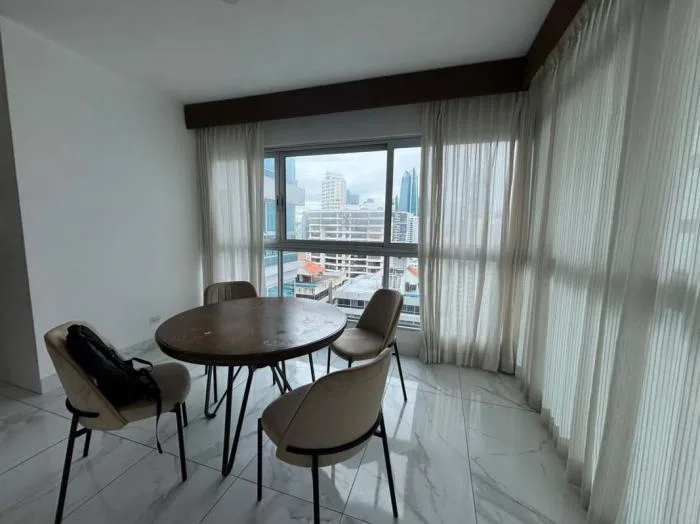 Grand bay Avenida Balboa 1 habitacion — 3