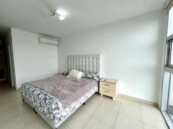 White Avenida Balboa 2 habitaciones — 4