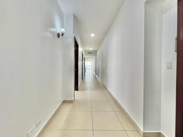 Rivage Balboa Avenue 3 bedrooms