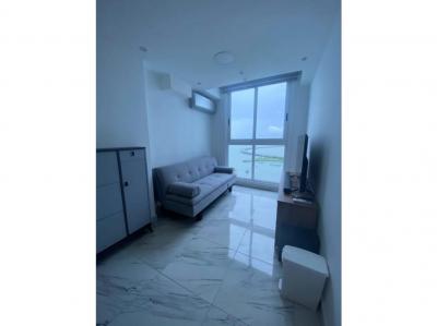 One-bedroom apartment for rent in avenida balboa, panama.