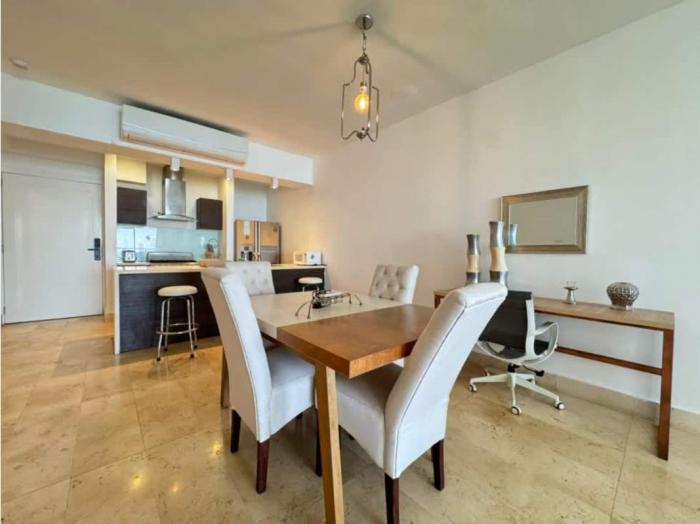Yoo Avenida Balboa Panama en venta