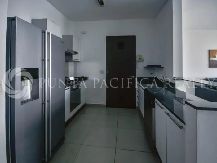 Apartamento en Destiny Avenida Balboa en alquiler — 4