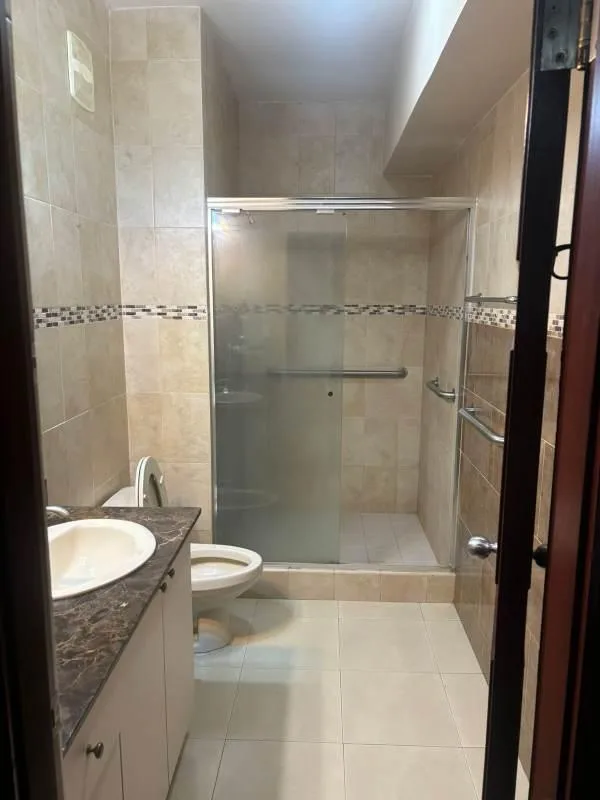 Venta de apartamento en Bayfront tower 2 habitaciones — 4